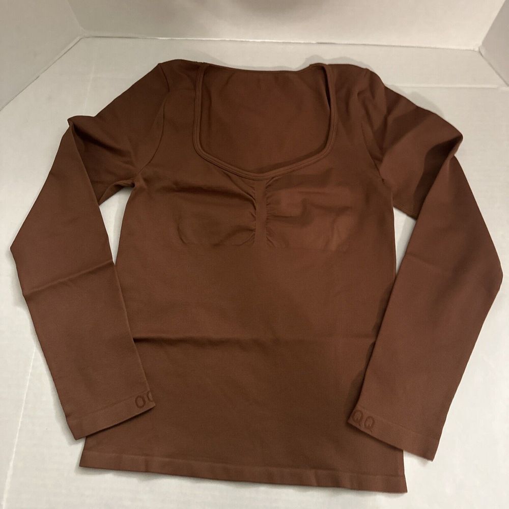 Medium OQQ Women's 2 Piece Crop Tops Long Sleeve Square Neck Underscrubs Stretch